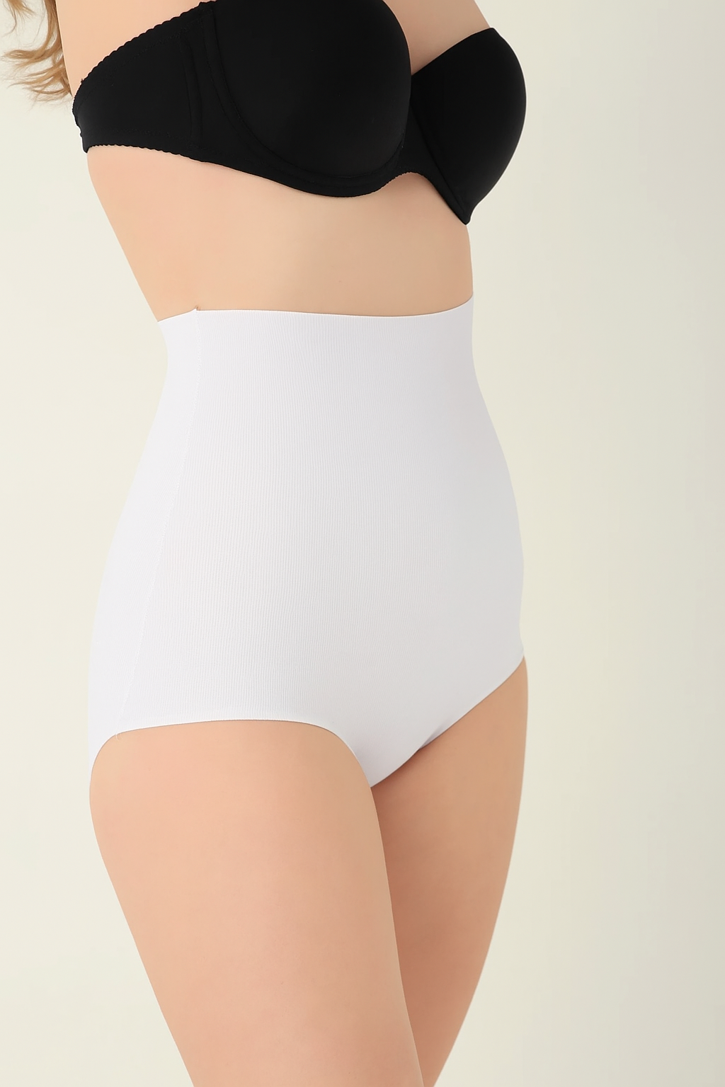 Dikişsiz Yüksek Bel Karın Toparlayıcı Slip Korse